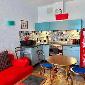 Project Comfort Leszczynska 4/33 , Warszawa Polska