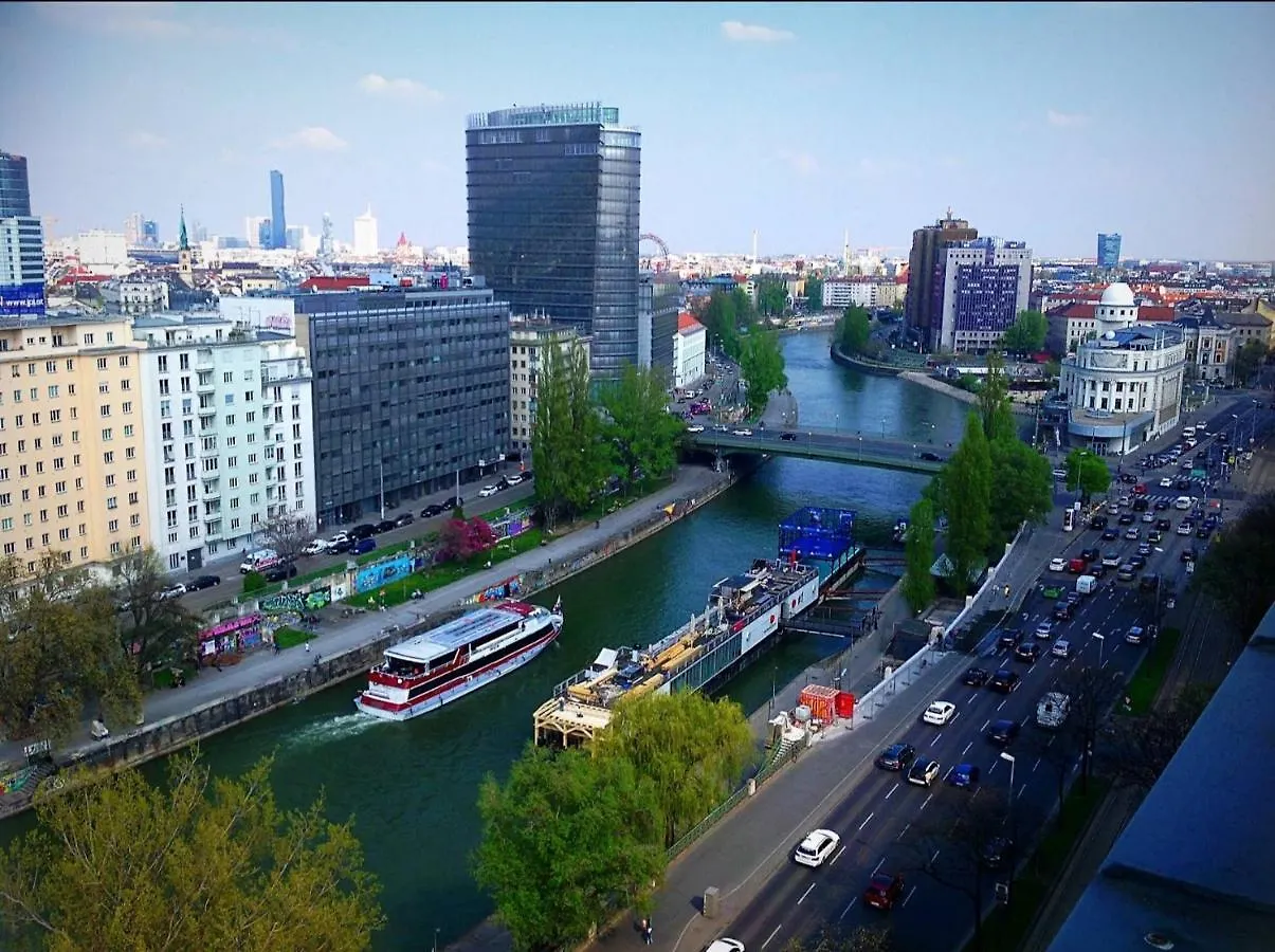 Vladys Vienna Apartments 0*,