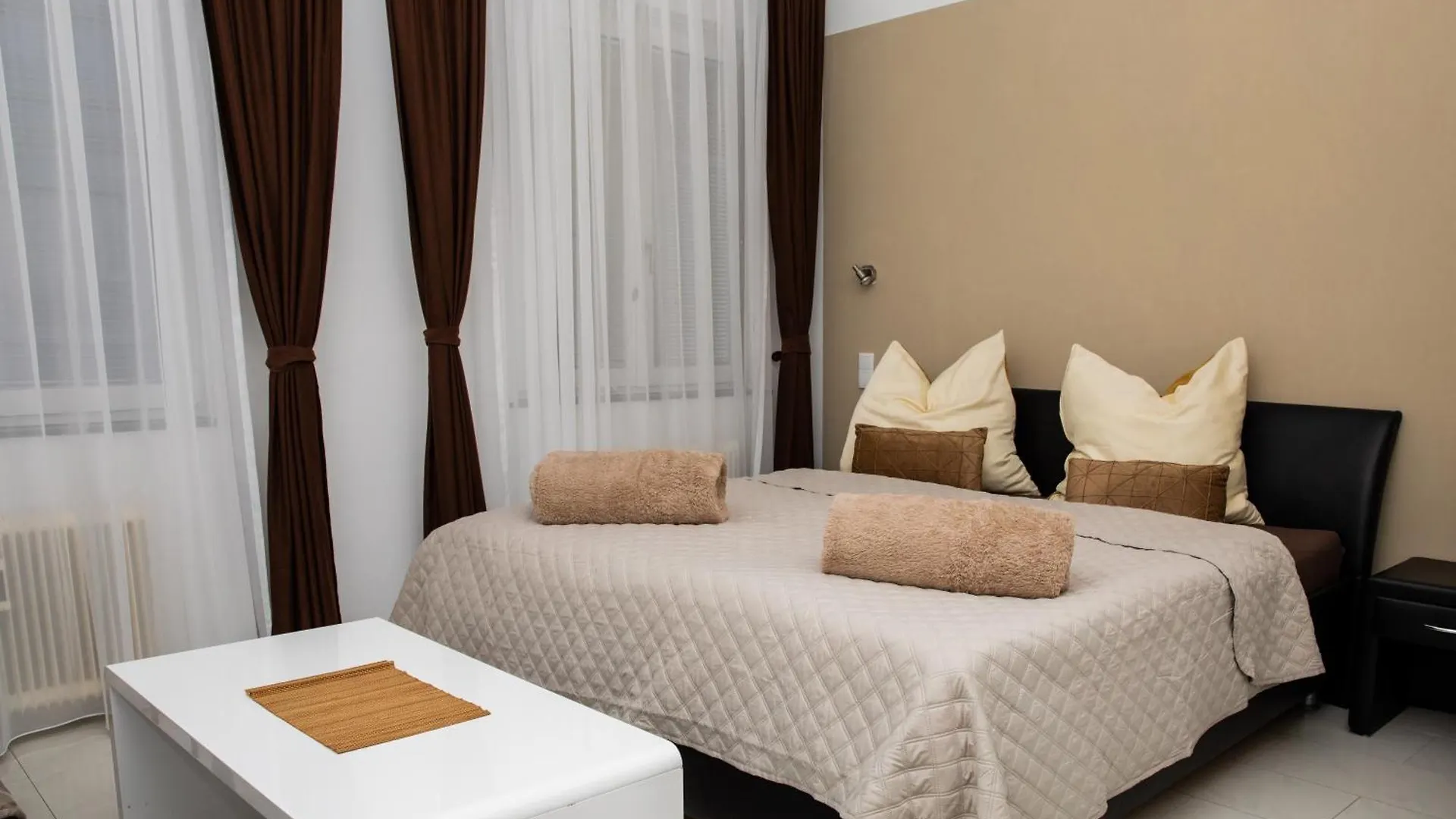 Vladys Vienna Apartments Austria